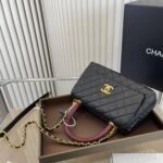 Chanel Medium Coco Handle Bag Gold Hardware Black 23Cm - Image 5